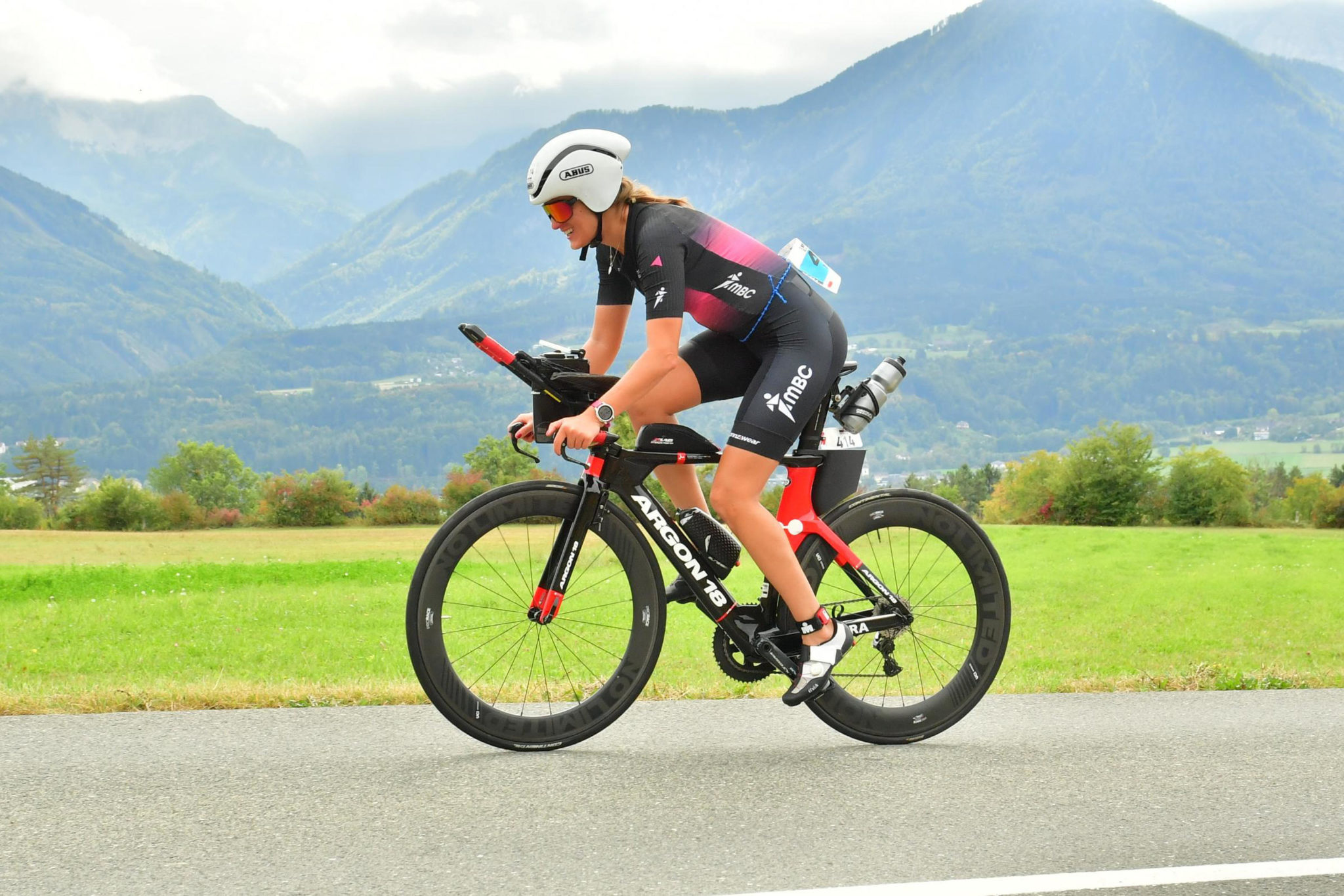 Argon18E-118NextDraftBoxActionShot